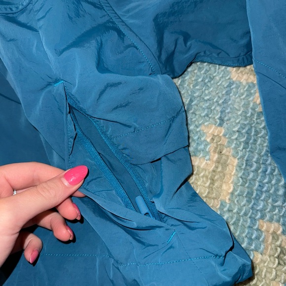 Lululemon Half Zip Cropped Jacket - Picture 4 of 15